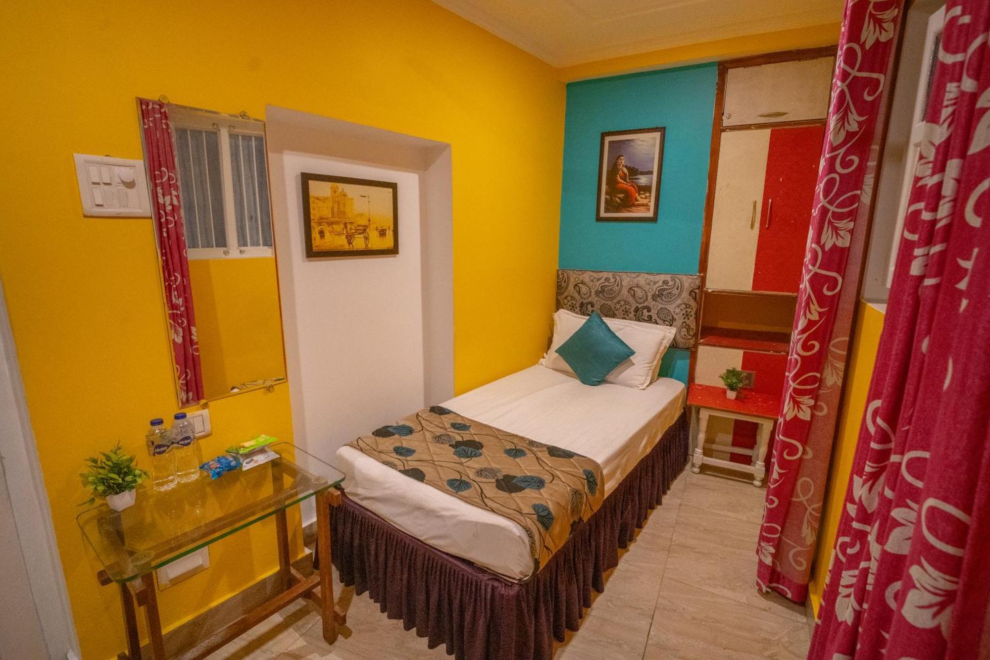 Tara Guest House Varanasi Exteriör bild