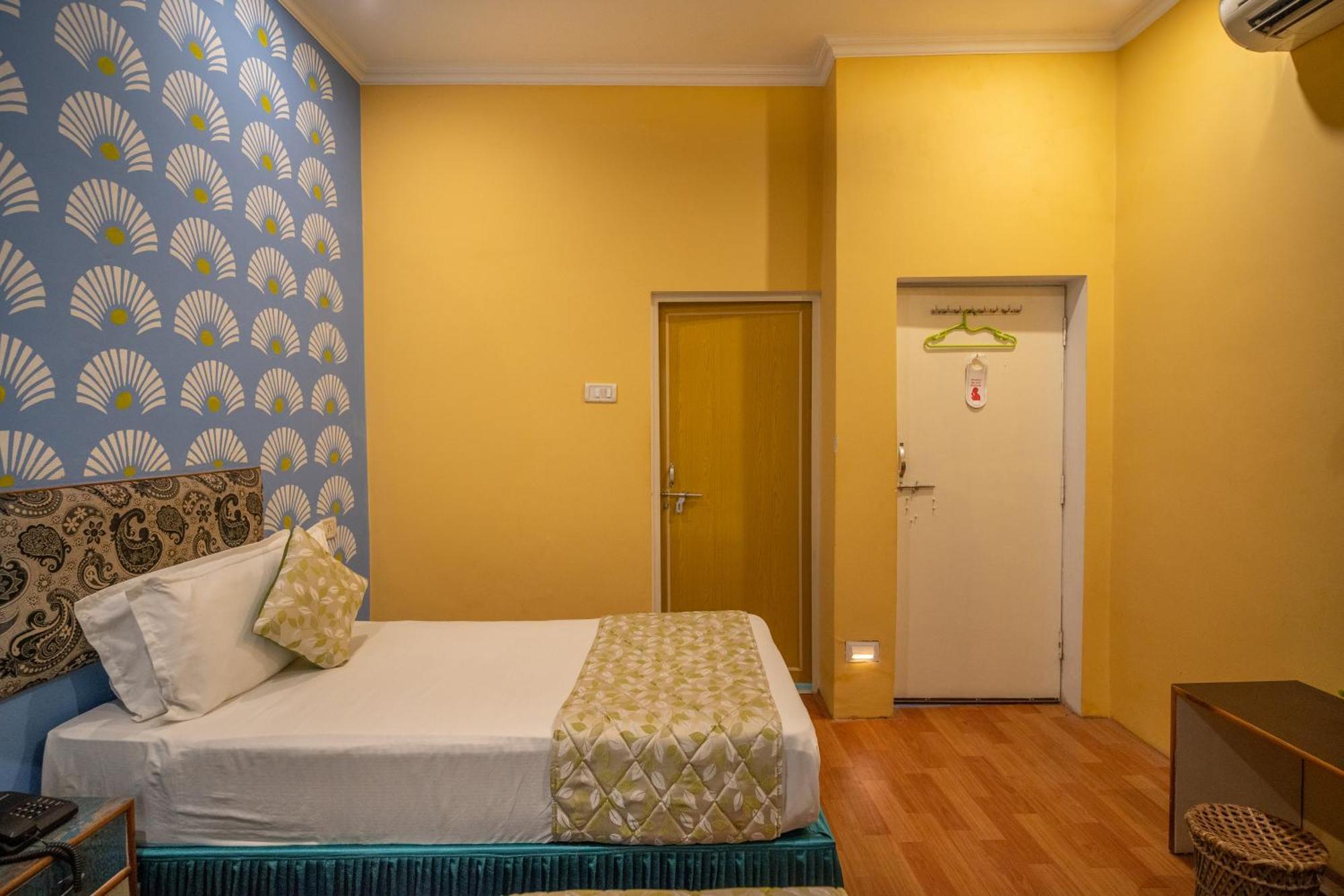 Tara Guest House Varanasi Exteriör bild