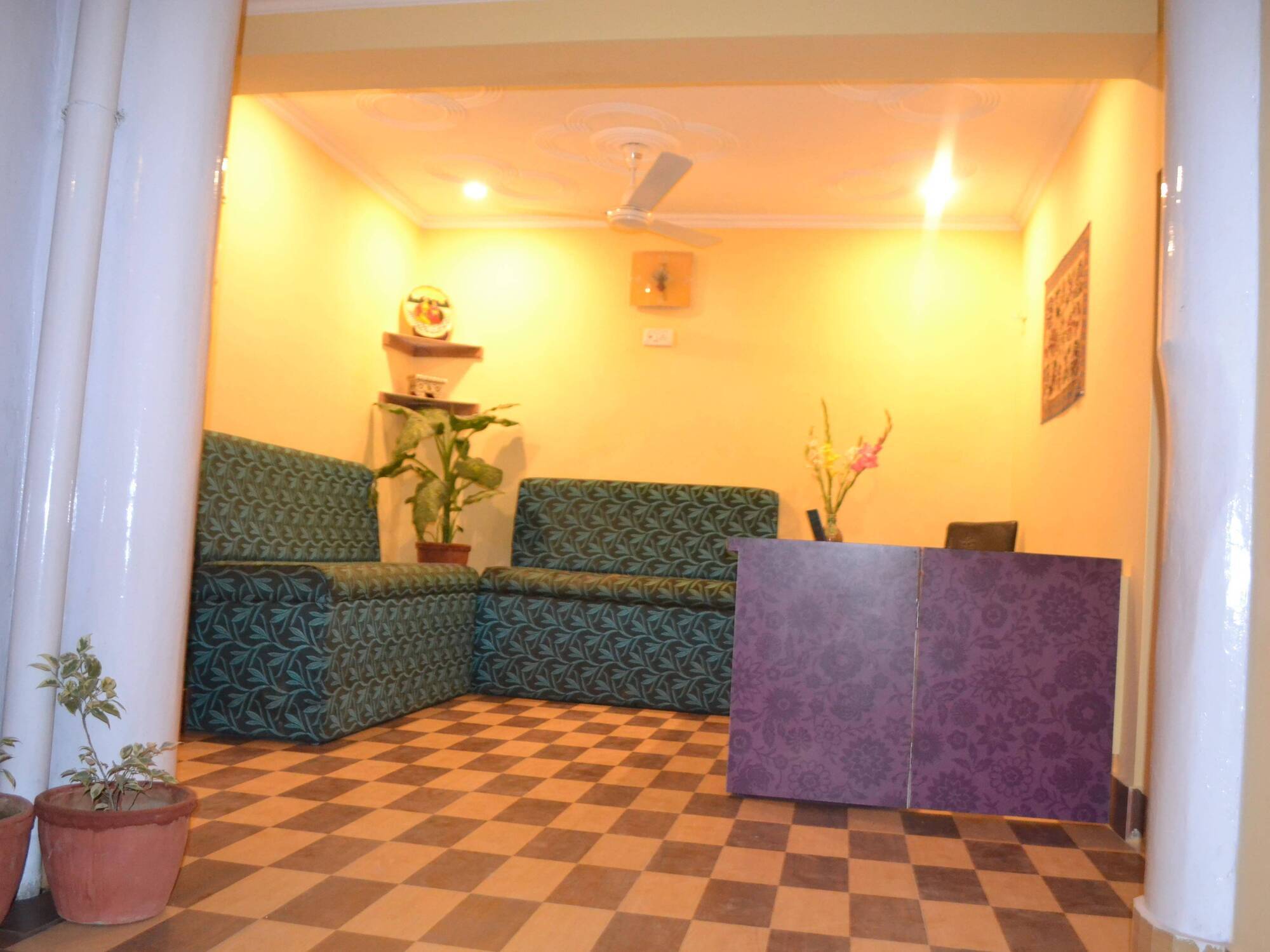 Tara Guest House Varanasi Exteriör bild