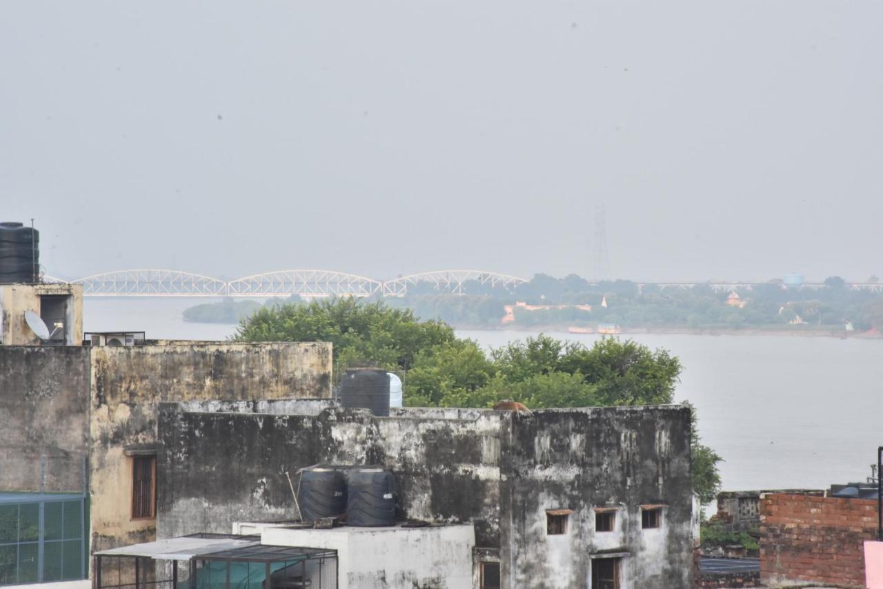 Tara Guest House Varanasi Exteriör bild