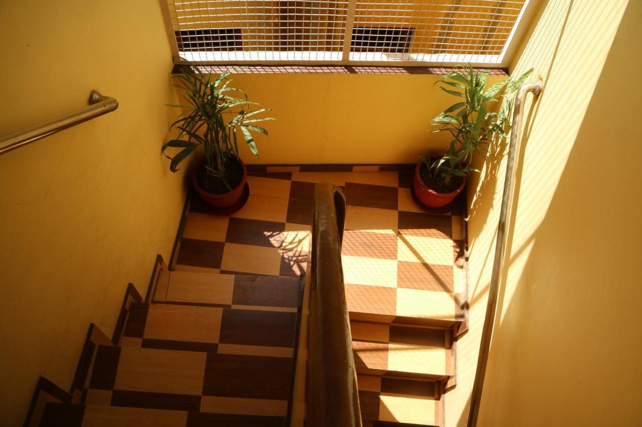 Tara Guest House Varanasi Exteriör bild